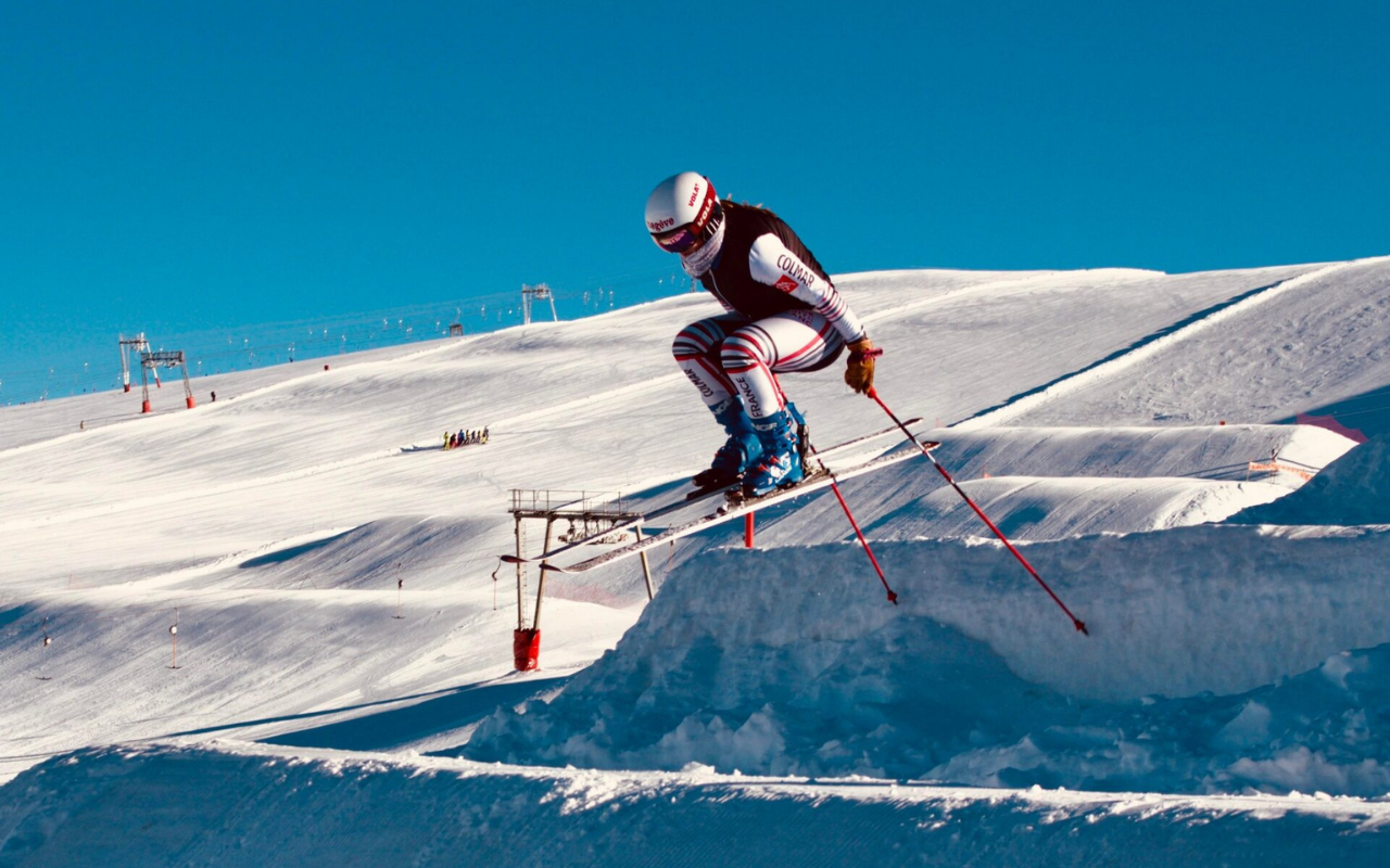 Skieur comp&eacute;tition ski